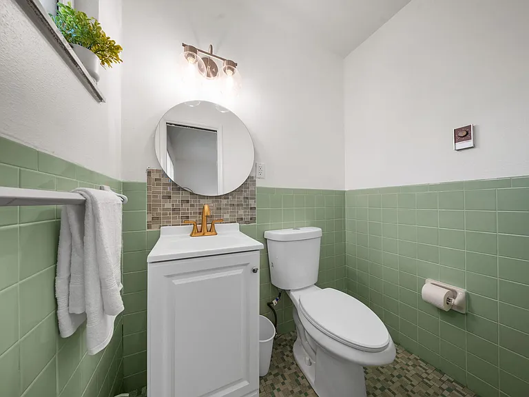 2734 Beloit Dr — Photo 27
