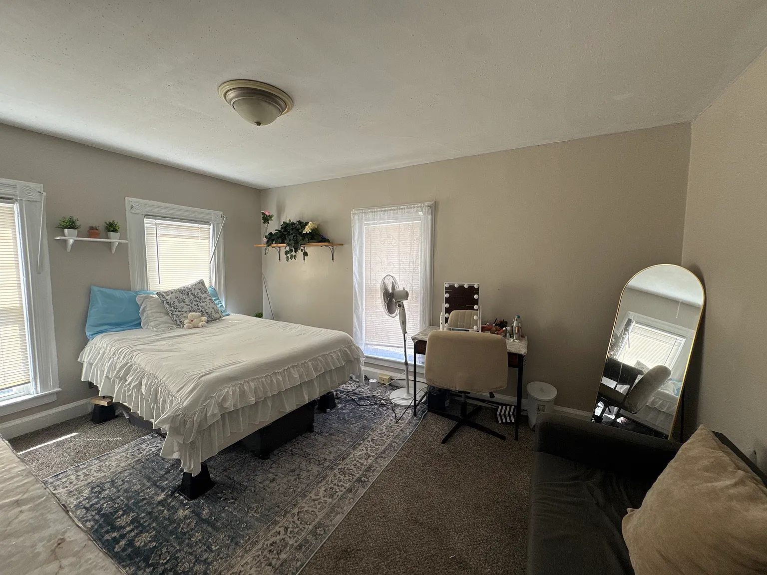 6 bed, 2772 sqft, $3,000 — Photo 4