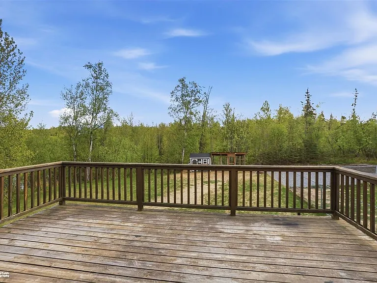 1421 N Landmark Dr — Photo 33