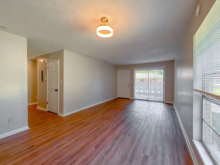 2402 Atlas Rd #1 — Photo 6