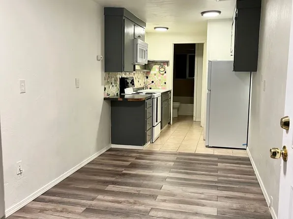 College Place Apartments, 441-459 SE 12th Ave #455, College Place, WA 99324