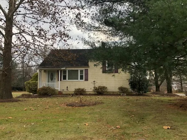 6017 Wertzville Rd, Enola, PA 17025