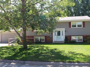 720 Elmwood Dr, Spencer, IA 51301