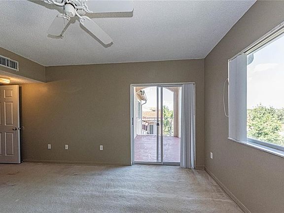 5th image of 1650 N 42nd Cir APT 309