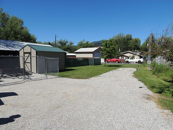 2nd image of 33505 Park Dr
