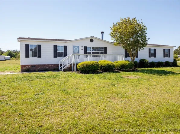 286 Jordan Dr, Lumberton, NC 28358