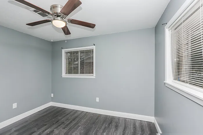 226 Greer Dr — Photo 10