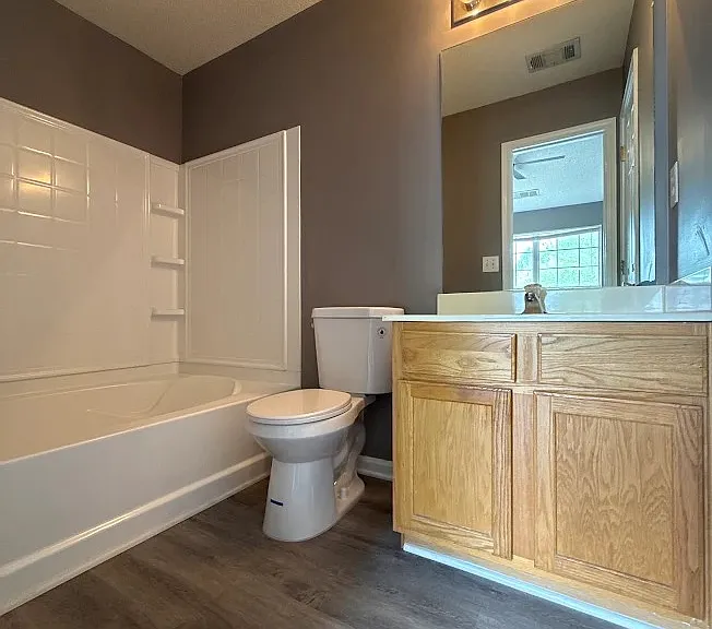 2614 Parkway Trl — Photo 9