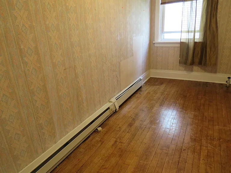 44 S 2nd St #1 — Photo 18