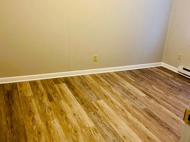 1214 N Grant St — Photo 11