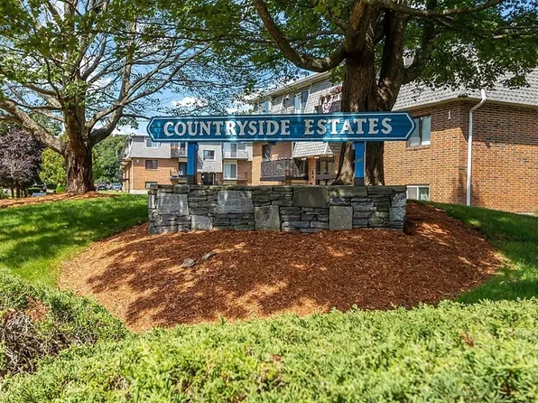 176 Maple Ave APT 6-36, Rutland, MA 01543
