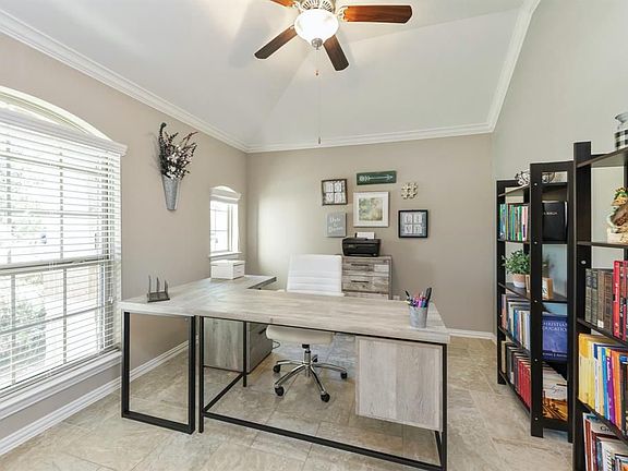 4th image of 4323 Berry Bend Ln