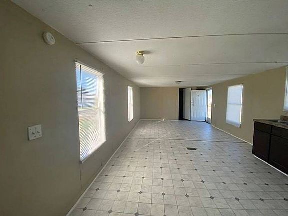 3rd image of 309 Reid Ct