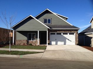 316 Everett Way, Talent, OR 97540