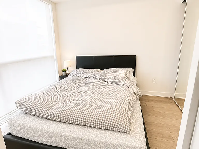121 Lower Sherbourne St #1692 — Photo 6