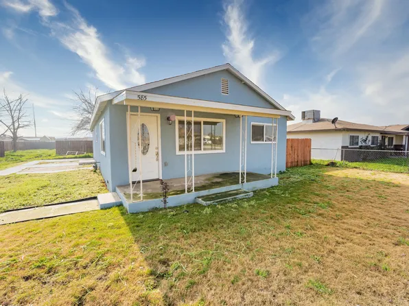 585 W Bradbury Ave, Pixley, CA 93256