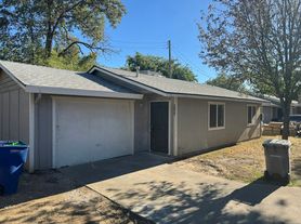 4240 76th St, Sacramento, CA