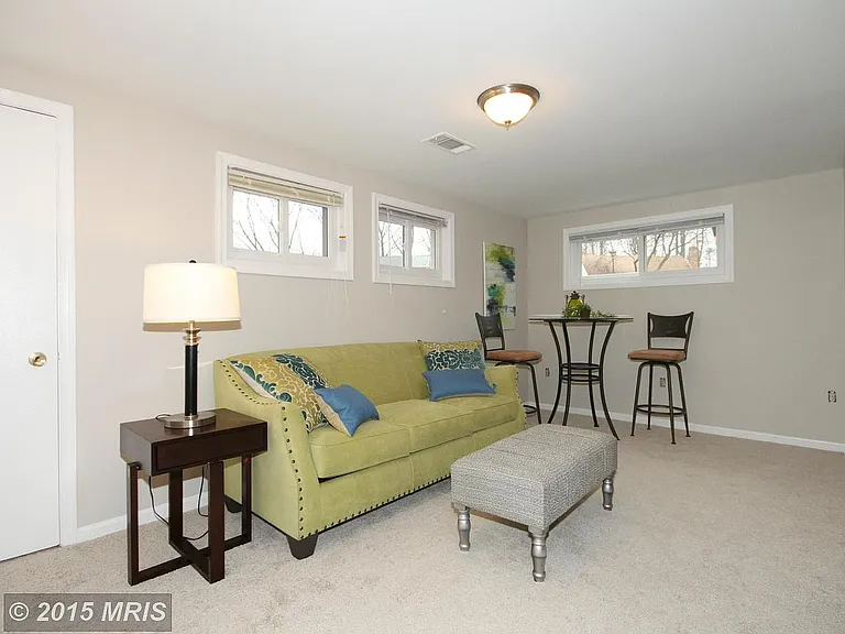 5115 Thackery Ct — Photo 17