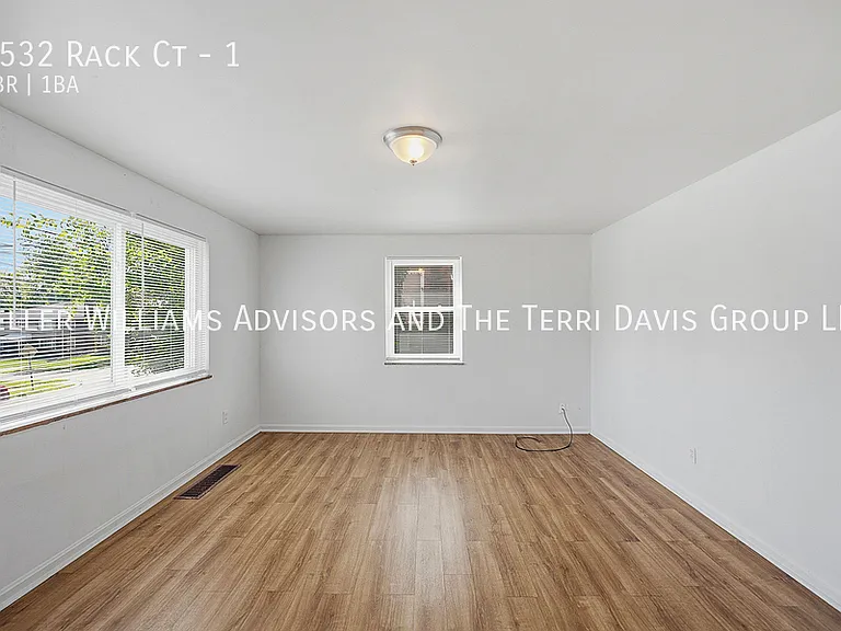 2532 Rack Ct #1 — Photo 4