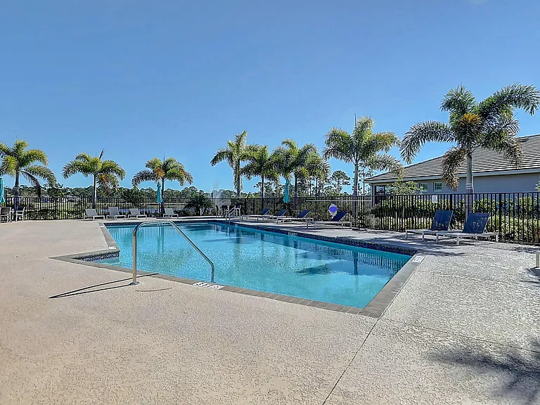4530 NW Exchange Ave — Photo 59