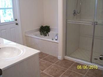 4th image of 4132 12th Ave NE