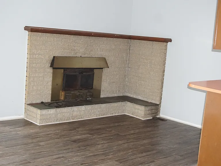 3858 Martin Rd — Photo 22