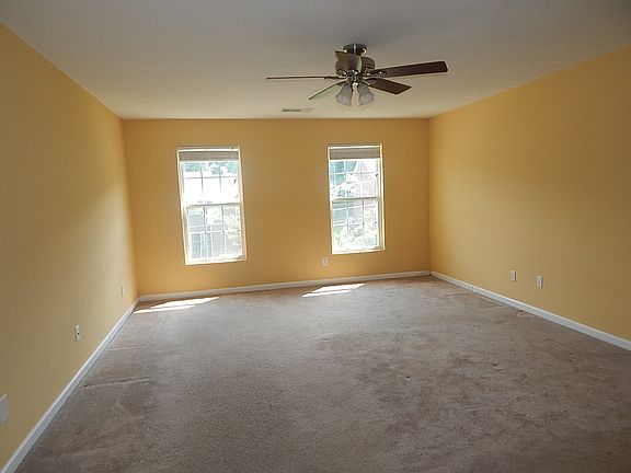 4th image of 4940 Indian Summer Dr