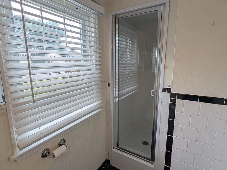7514 Greengate Dr — Photo 31