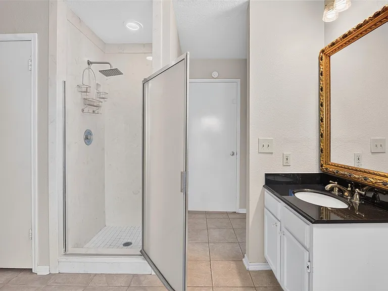 9211 Palm Shores Dr — Photo 22