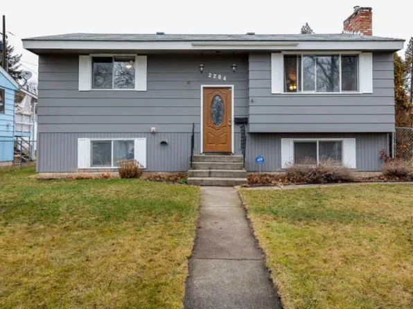 2204 W Fairview Ave, Spokane, WA 99205