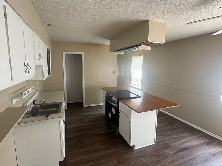 2835 Toehill Cv — Photo 15