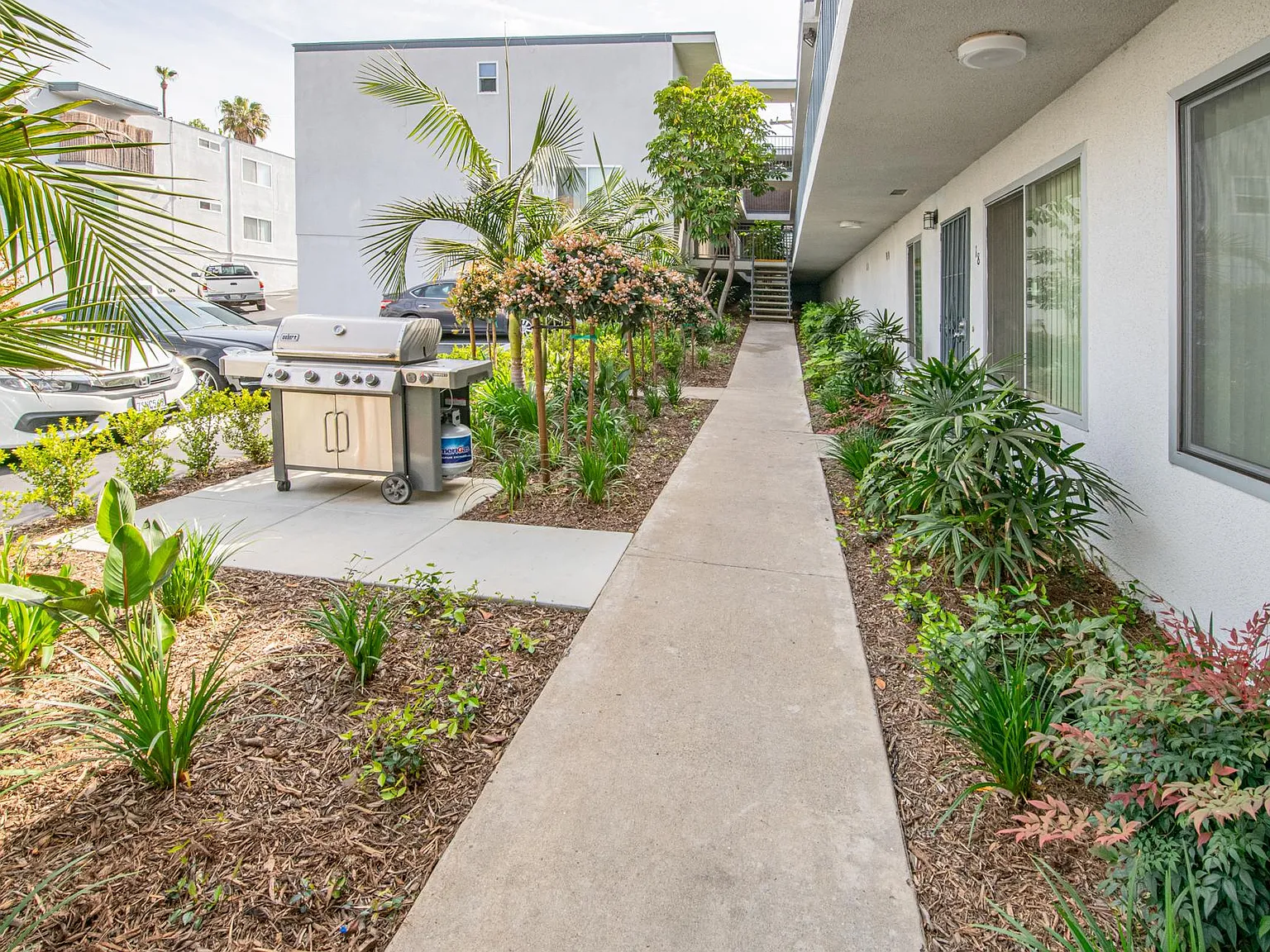 Terrace Villas Apartments — Photo 3