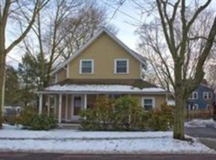 66 Mineral St, Reading, MA 01867