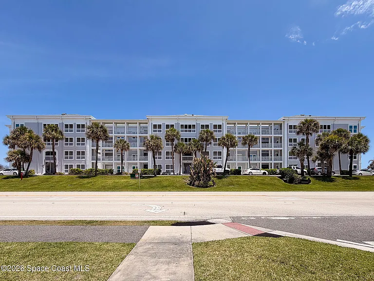 3039 S Highway A1A #1E — Photo 2