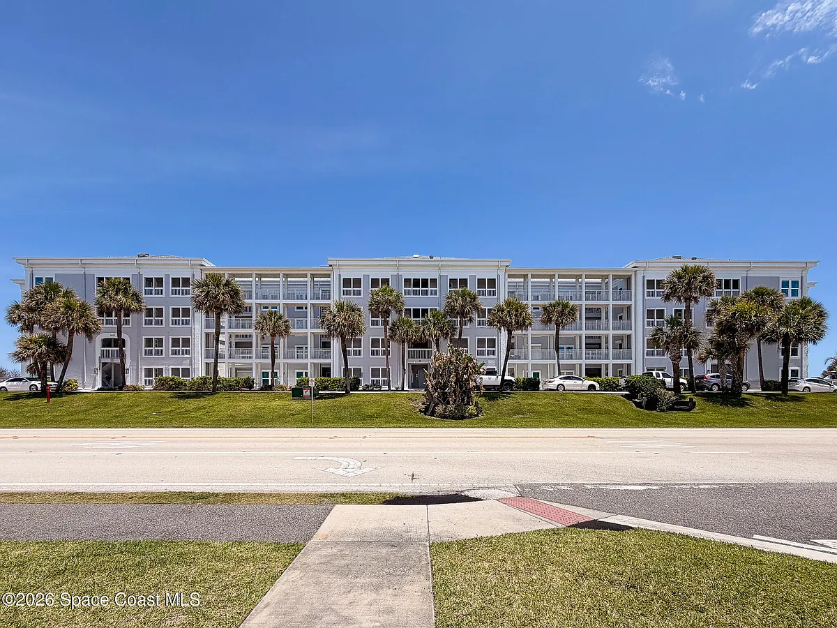 Building Photo - 3039 S Highway A1A #1E