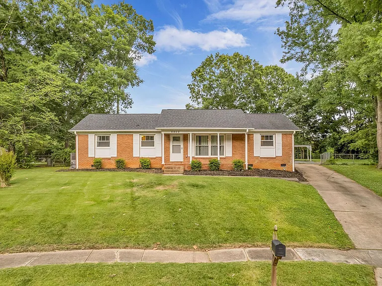 6800 Elm Forest Dr — Photo 15