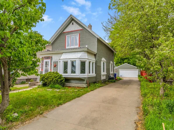 43 Wyoming St, Saint Paul, MN 55107