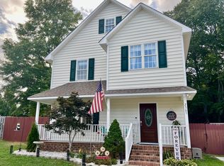 2305 Old Courthouse Dr, Greenville, NC 27858