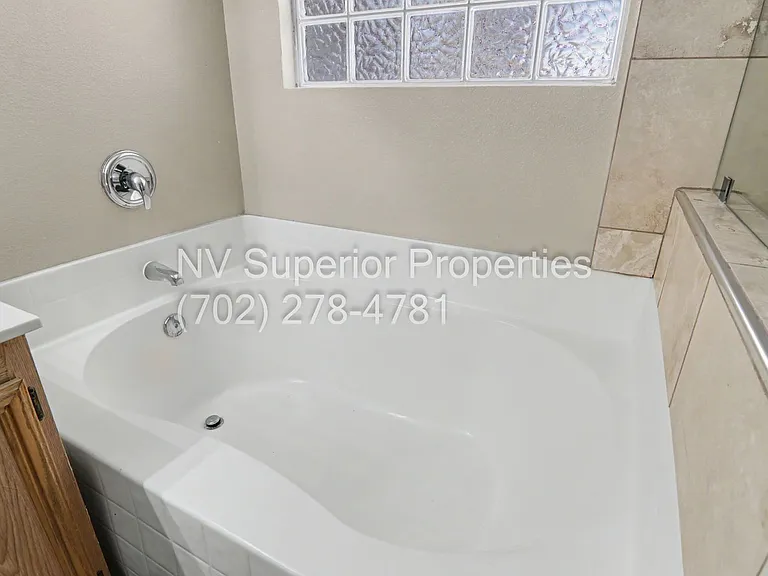 3629 Bethel Bay St — Photo 44