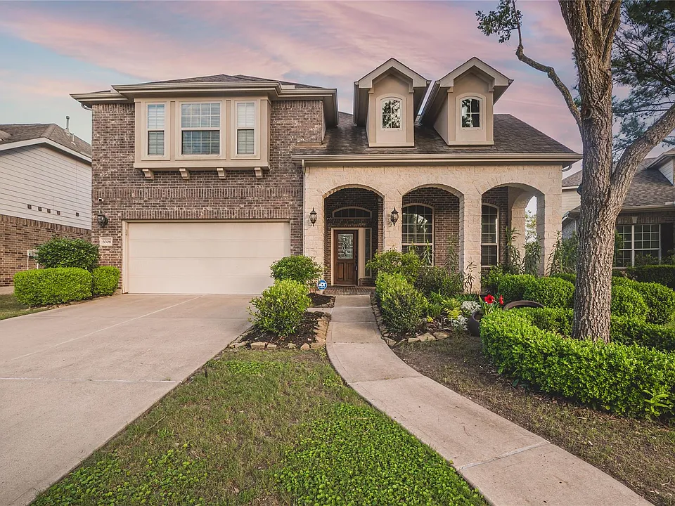 6306 Hidden Alley Dr