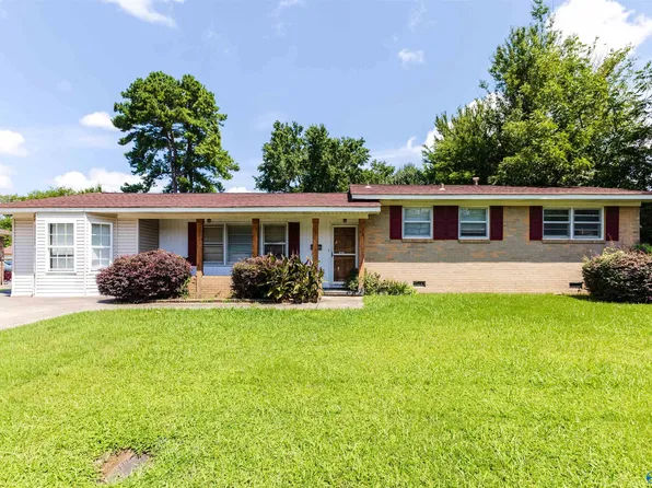 310 Drake Ave SW, Huntsville, AL 35801