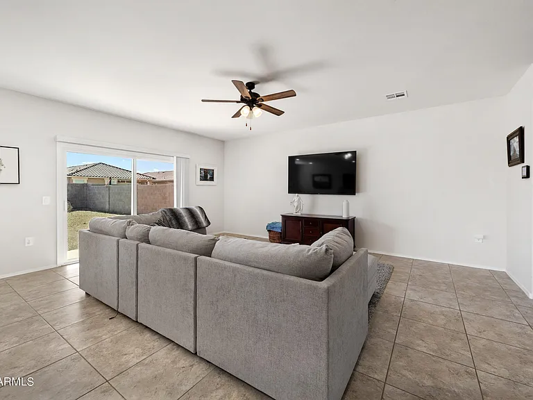 35419 W San Ildefanso Ave — Photo 14