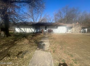 5249 E Gerbitz Rd, Joplin, MO 64801