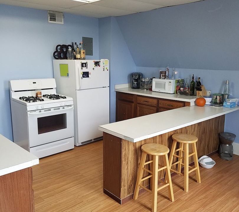 1st image of 574 Richmond Ave APT 4