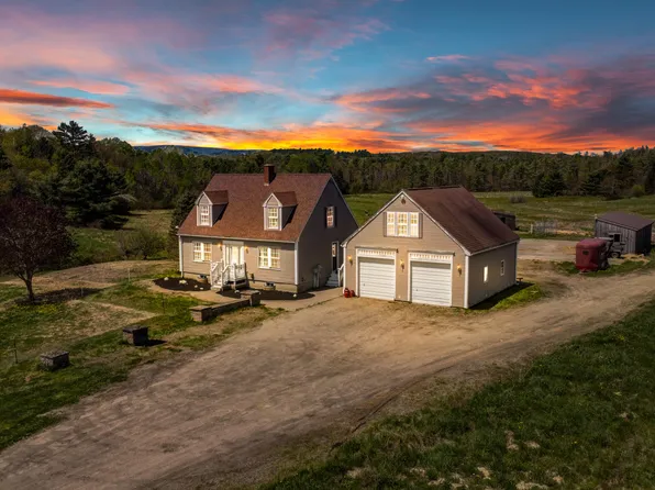 84 King Road, Lisbon, ME 04250