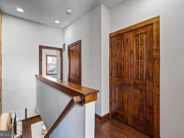 3523 Gough St — Photo 29