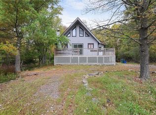 6547 Laurel Hollow Dr, Tobyhanna, PA