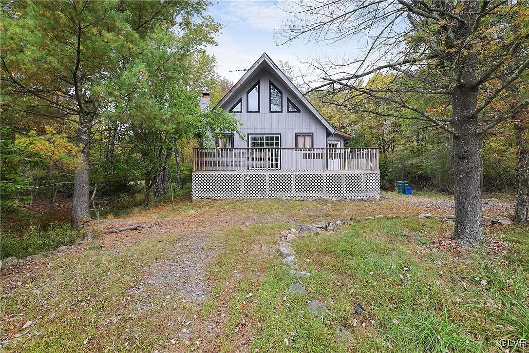 6547 Laurel Hollow Dr photo 1
