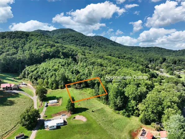 111 Possum Ridge Rd, Candler, NC 28715