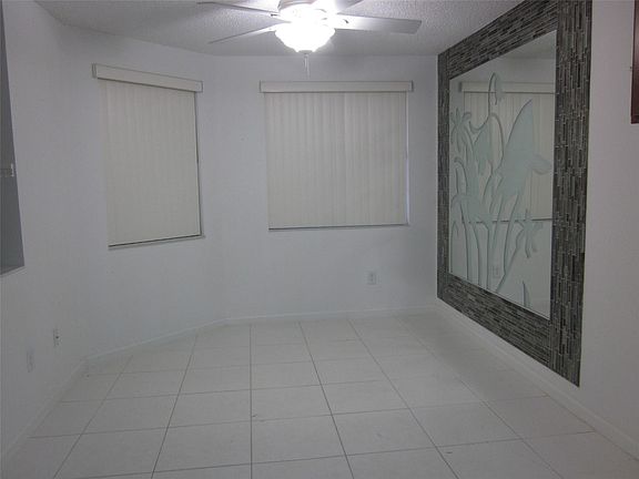 4th image of 7636 Fairfax Drive #205